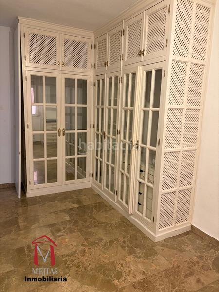 Foto 7c6e08d6-c1ab-4e85-9ab4-f9ac0f087946. Pis amb calefacció aparcament a Centro Antequera