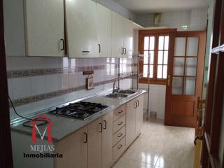 Piso en Casco Histórico. Atención amantes de la buena vida en antequera! en esta ocasión,