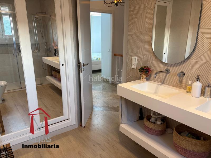 Foto 0f912fc6-ed92-4cc4-9a97-0e7455ad759e. Chalet buscas el hogar de tus sueños ? lo tenemos para ti! este maravilloso chalet es la combinación perfecta de confort, ele en Antequera