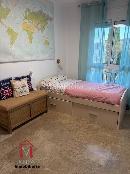 Foto 3949e20f-0c13-4eb6-8c13-fa6560d31bcb. Chalet buscas el hogar de tus sueños ? lo tenemos para ti! este maravilloso chalet es la combinación perfecta de confort, ele en Antequera