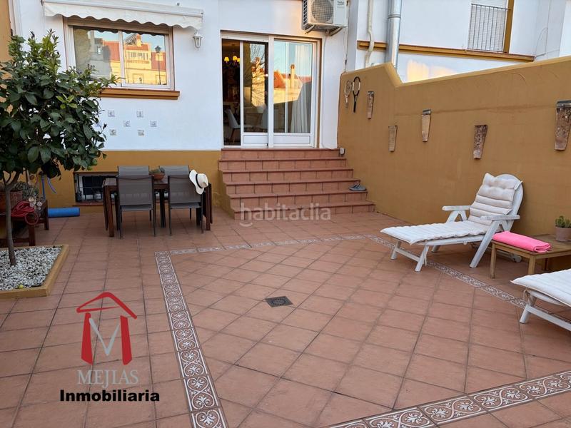 Foto 65cff9ea-e13e-4f80-9eba-7d0c56631b54. Chalet buscas el hogar de tus sueños ? lo tenemos para ti! este maravilloso chalet es la combinación perfecta de confort, ele en Antequera