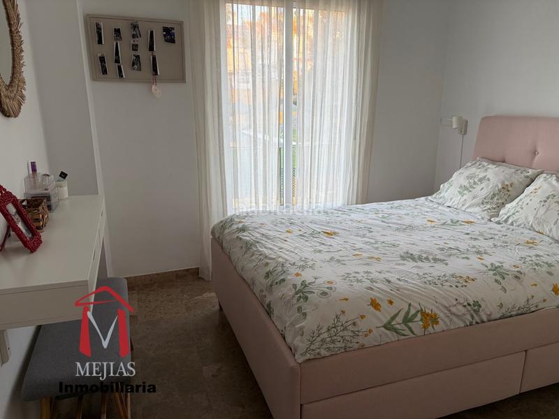 Foto 805e6c39-2f8f-497c-a288-87bb8758c590. Chalet buscas el hogar de tus sueños ? lo tenemos para ti! este maravilloso chalet es la combinación perfecta de confort, ele en Antequera