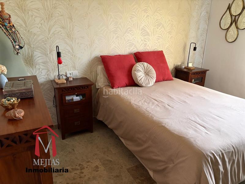 Foto 9b681eb5-5875-4451-a0cc-c36c59972952. Chalet buscas el hogar de tus sueños ? lo tenemos para ti! este maravilloso chalet es la combinación perfecta de confort, ele en Antequera