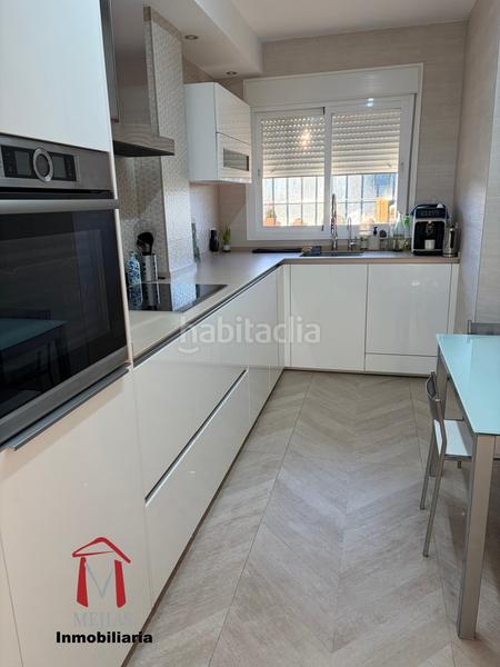 Foto a7cf7198-81da-489f-9515-47d1fbee66ed. Chalet buscas el hogar de tus sueños ? lo tenemos para ti! este maravilloso chalet es la combinación perfecta de confort, ele en Antequera