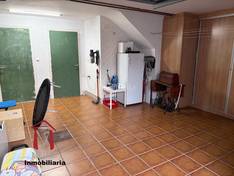 Foto bacfe07d-57fb-41a4-8847-50a2bd7cd530. Chalet buscas el hogar de tus sueños ? lo tenemos para ti! este maravilloso chalet es la combinación perfecta de confort, ele en Antequera