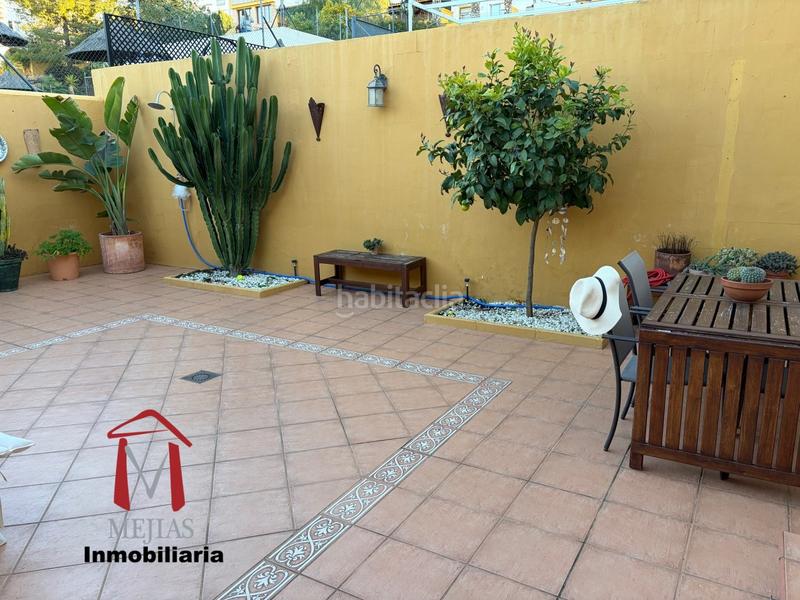 Foto fa94cd4f-ed4d-43ff-8745-5992b08661c3. Chalet buscas el hogar de tus sueños ? lo tenemos para ti! este maravilloso chalet es la combinación perfecta de confort, ele en Antequera