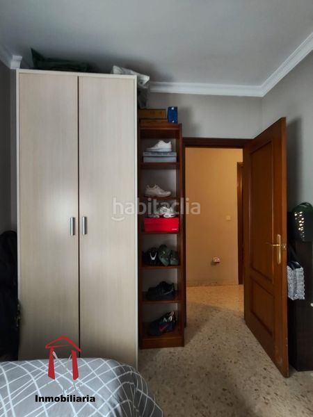 Foto 3815aaf6-2f69-44c2-996d-c1e8125bfdbc. Pis a Cueva de Menga Antequera