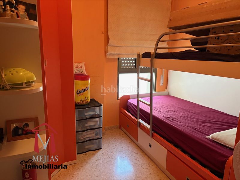 Foto ac7753b6-15a9-495b-b5f7-8629f07807ab. Pis a Cueva de Menga Antequera