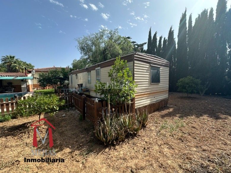 Foto 376c1b96-b3b2-4378-9958-49c7b686f6ab. Masia amb aparcament piscina a Centro Antequera