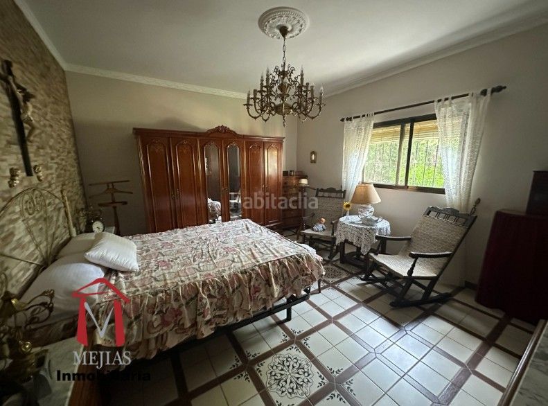 Foto 4e03d59e-00f4-4fe2-9508-44250c1a8413. Masia amb aparcament piscina a Centro Antequera