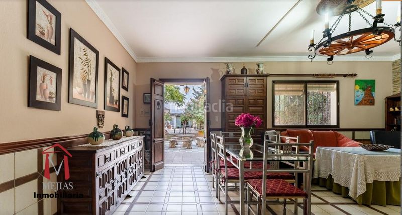 Foto b6a195e5-bfbb-4393-808e-2559331dd317. Masia amb aparcament piscina a Centro Antequera