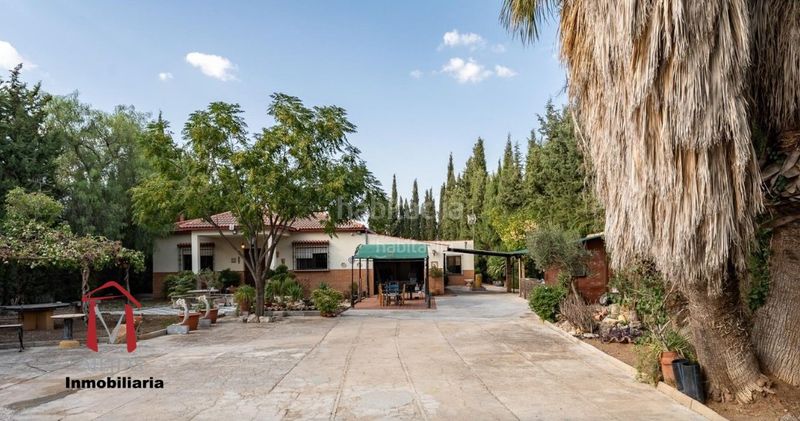 Foto e628a4d8-59a4-495a-b96c-97fe088c76f7. Masia amb aparcament piscina a Centro Antequera