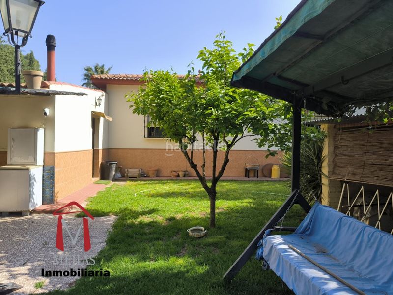 Foto f7c1f2c9-8b40-4ca6-8468-aae16061e97d. Masia amb aparcament piscina a Centro Antequera