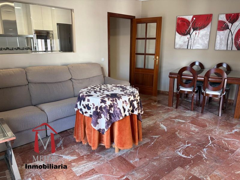 Foto c4bf29d9-68c7-4862-a0b2-651ef2e33911. Flat in Centro Antequera