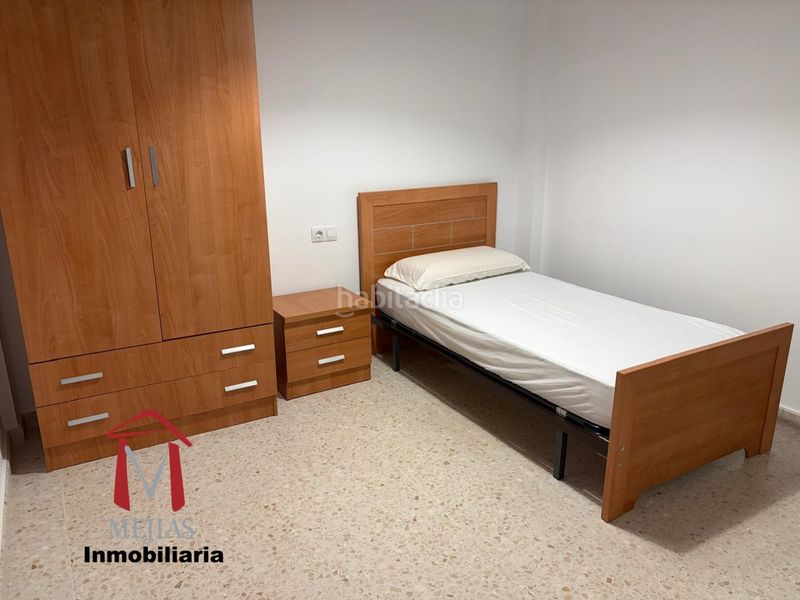Foto 54c169e8-57eb-4832-84fa-4e3315b01001. Casa adossada amb aparcament a Cueva de Menga Antequera