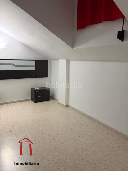 Foto 923cd1fe-d549-4275-804f-f89265c841de. Casa adossada amb aparcament a Cueva de Menga Antequera