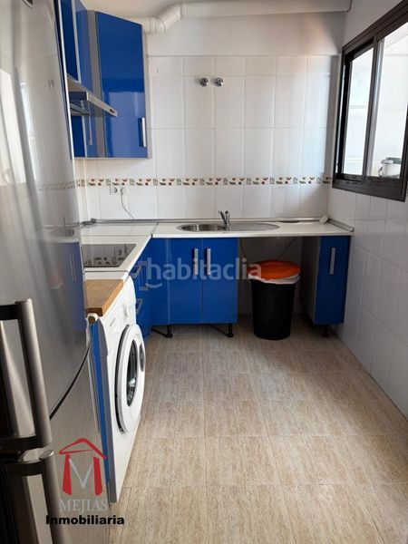 Foto d4cd6932-dcf9-4c1c-881e-1a5d411b0a18. Casa adossada amb aparcament a Cueva de Menga Antequera
