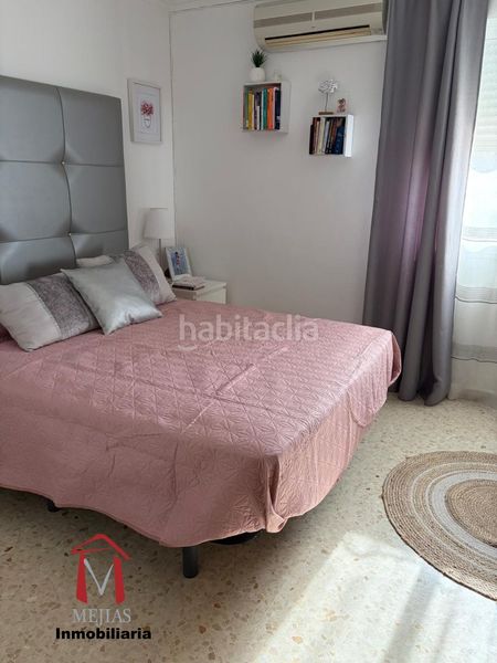 Foto 8ce8ad64-e1f2-4e25-adf9-b01c576972c5. Casa adossada amb aparcament a Zona de la Vega Antequera