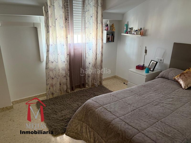 Foto e5e36a30-948d-4d38-9d84-a38e45b9a017. Casa adossada amb aparcament a Zona de la Vega Antequera