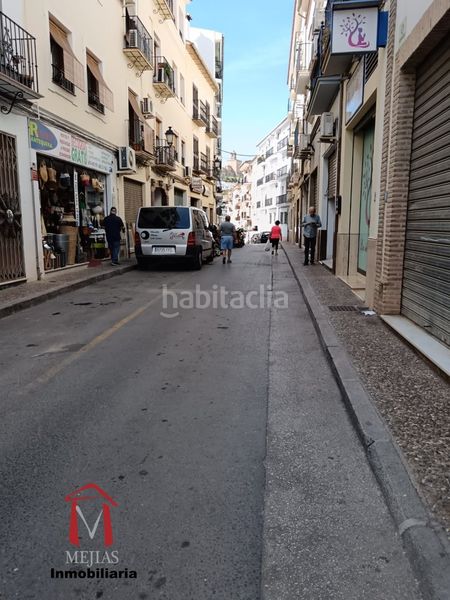 Foto 6d0391a6-ede8-40a6-956c-e9b10f46832a. Aparcament cotxe a Cueva de Menga Antequera