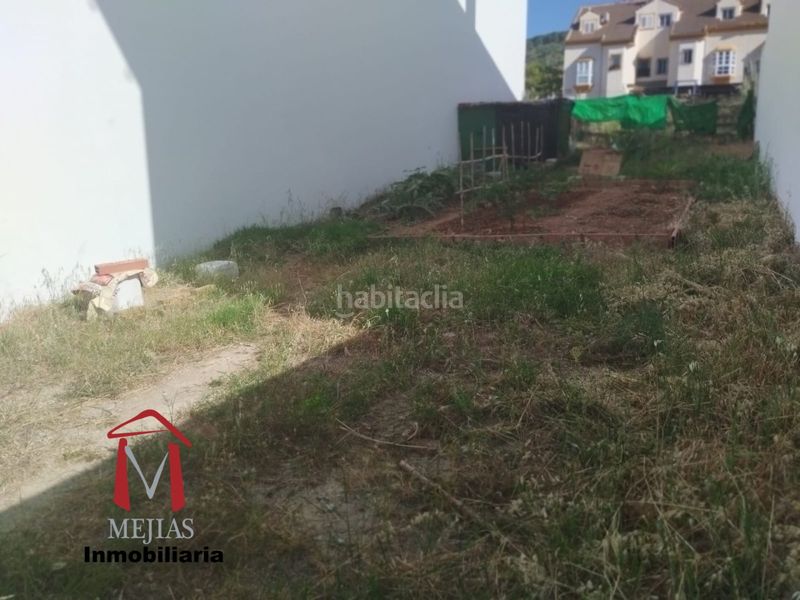 Foto 005b6bfe-b328-4e85-aff7-1f5e313254bd. Terreny residencial a Fuentemora Antequera