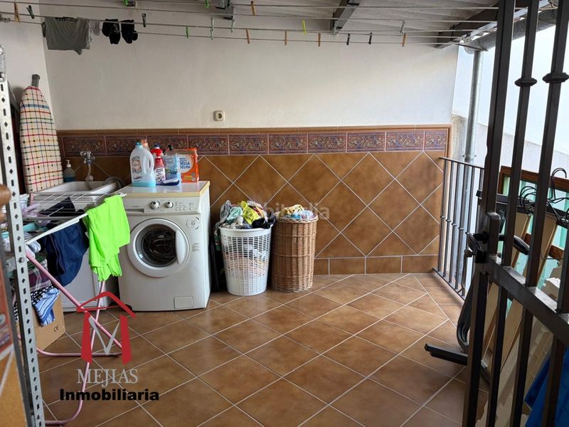 Foto d2d1d295-f625-4bb5-b2ba-b5a1f1f9fbeb. Casa a Casco Histórico Antequera