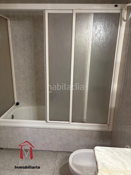 Foto d1d06e13-e75e-4f25-ae33-fdcb23e12228. Pis amb aparcament a Zona de la Vega Antequera