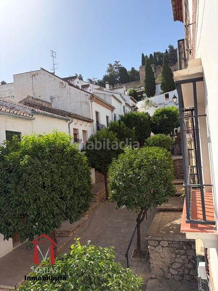 Foto bd6b0bd8-8eb6-4551-87b7-b8e4cb8aabcf. Pis a Casco Histórico Antequera