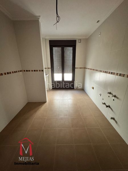 Foto 5a6e2125-9e37-4bd8-9dd2-f04dff233cc5. Pis a Centro Antequera