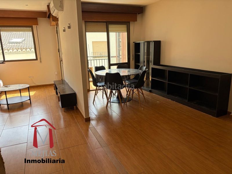 Foto 1da0ca45-b683-4890-8645-12aa024a1fdf. Pis a Centro Antequera