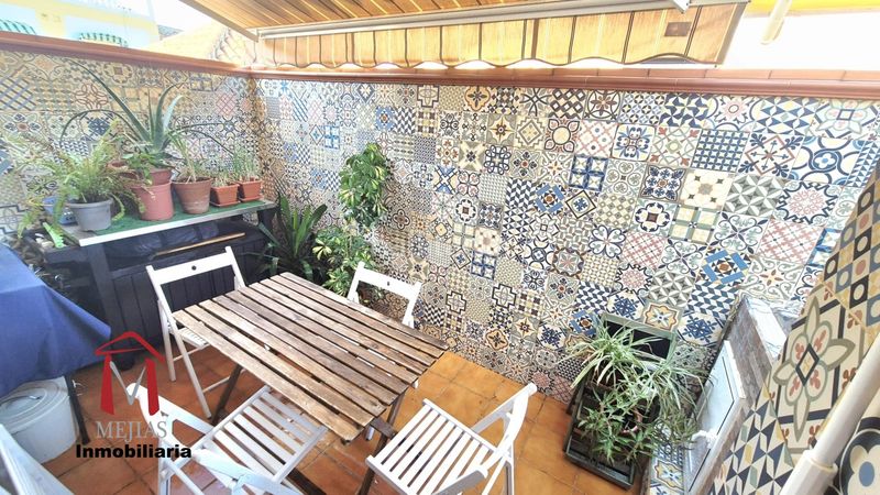 Foto 66f3916f-5059-4936-9535-6285b15b7db7. Casa adossada amb aparcament a Cueva de Menga Antequera