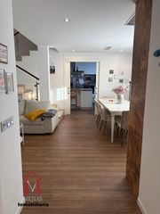 Xalet a Centro. Chalet en antequera. parcela de 120 m que cuenta con 250 m const