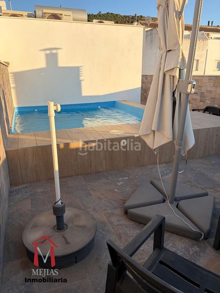 Foto 16888606-eec5-4660-85eb-2219d4c24048. Xalet amb calefacció aparcament piscina a Centro Antequera