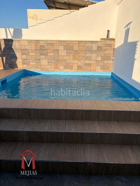 Foto cf1ca94a-c383-4995-8802-ff6a2f8bb29e. Xalet amb calefacció aparcament piscina a Centro Antequera