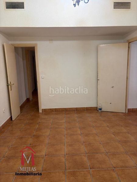 Foto a579929c-38bc-43d1-9611-978c6ab639af. Flat in Centro Antequera