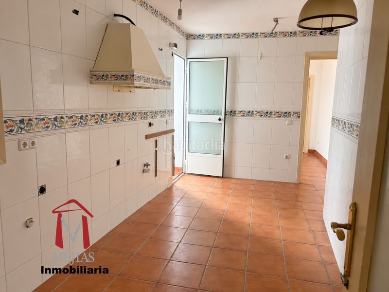 Foto cdd5571e-6557-4b81-b517-47a9dc40413a. Flat in Centro Antequera