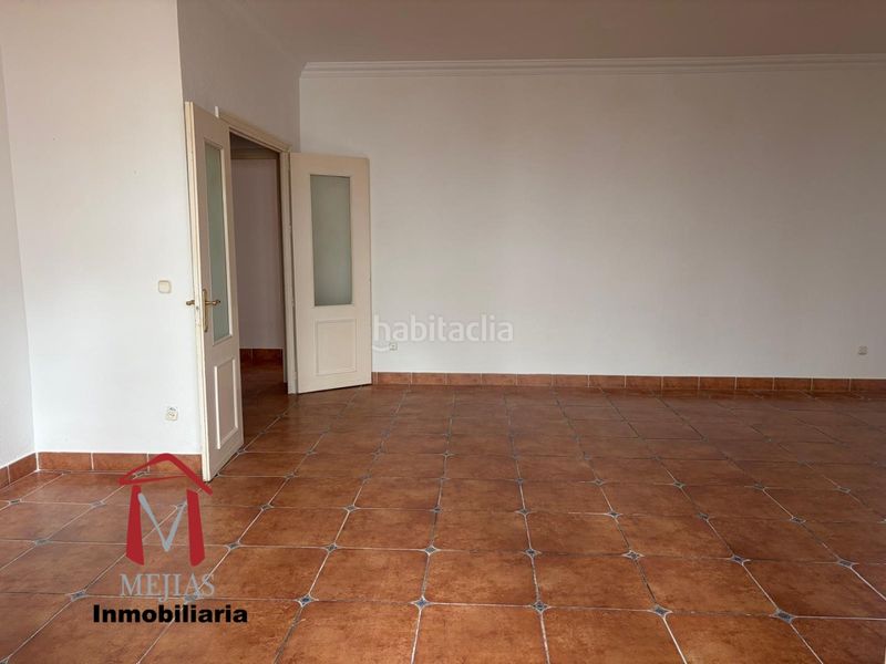 Foto dcedaa89-3292-4df5-8ec3-da4a48b1555a. Flat in Centro Antequera