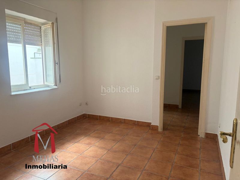 Foto ec97fb1b-88e9-4a23-bf31-58997a2a70fc. Flat in Centro Antequera