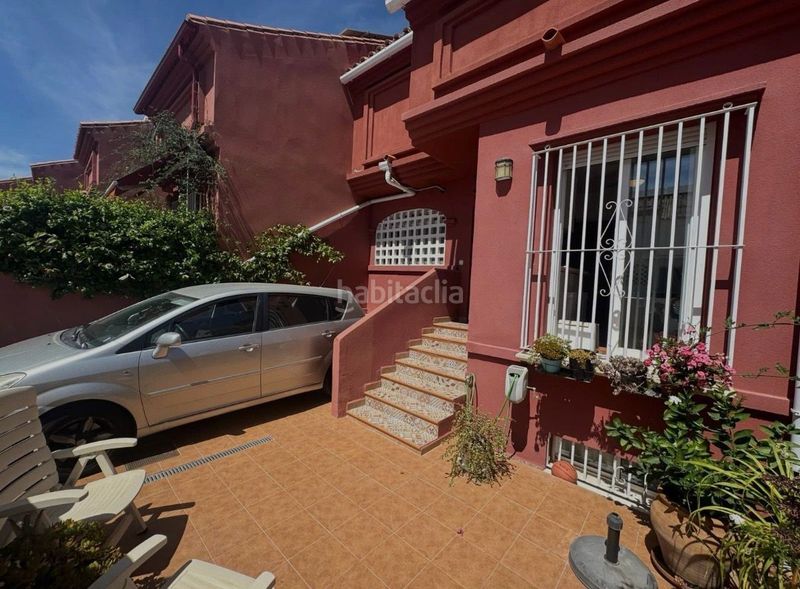 Foto 93dfbecd-221c-41f6-a4f4-2df66654e9f9. Casa adossada a Los Pacos Fuengirola
