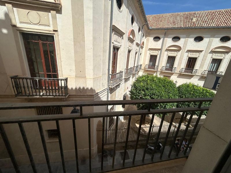 Foto c5db6cde-a3a4-4676-8e51-ea7b488c89f5. Edifici a Centro Antequera