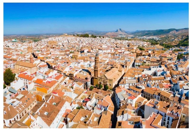 Foto d4bd15f9-f80a-452e-8a56-7311e5a54965. Edificio in Centro Antequera