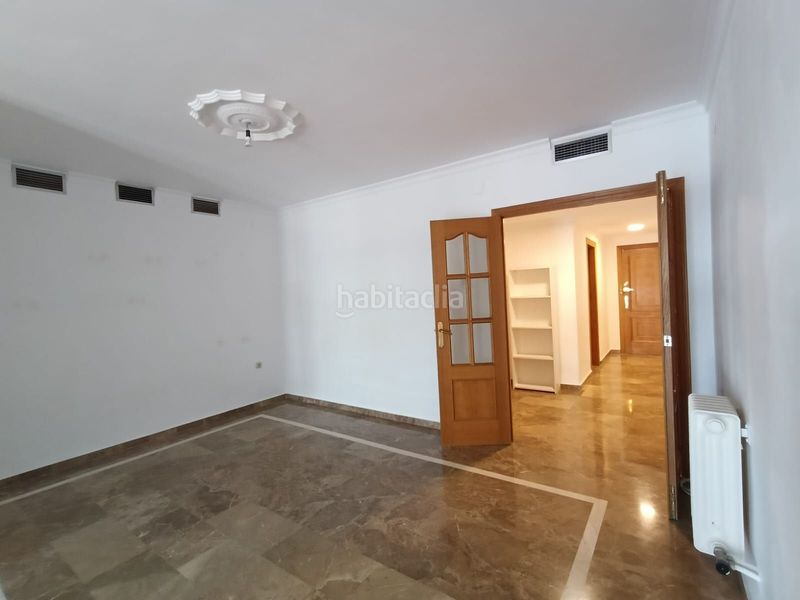 Foto 03c99370-f882-4941-8fd0-ed06d01fa86c. Pis a Fuentemora Antequera