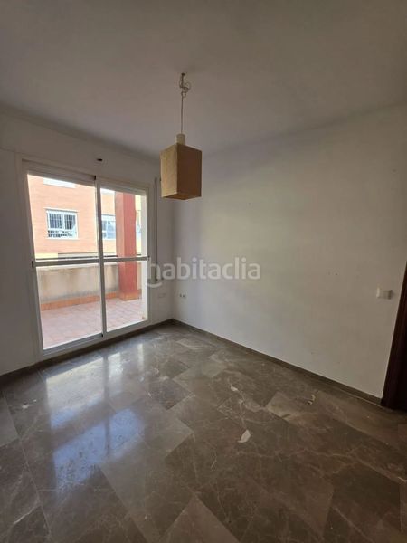 Foto aa54c595-9c7a-4198-918c-646068059403. Àtic amb piscina a Santa Isabel Málaga
