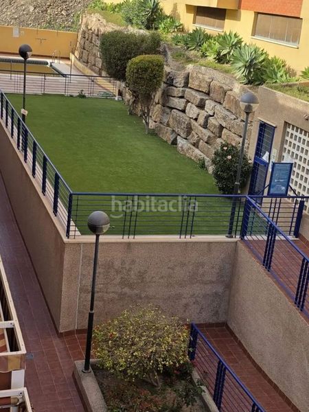 Foto d0a8b6aa-e722-40fe-93e9-a8a84d9747ec. Àtic amb piscina a Santa Isabel Málaga