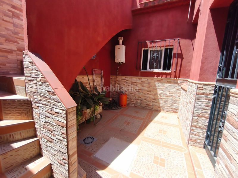 Foto 06ef5632-aa1d-438c-b922-c96427706ebe. Casa a El Molinillo - Capuchinos Málaga