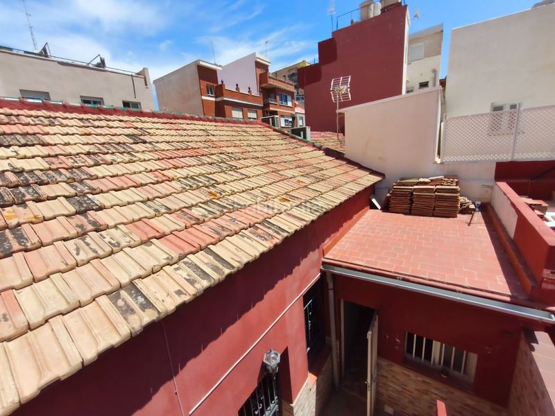 Foto 70e43a52-3319-4dfb-8e3c-ee2ee18720e7. Casa a El Molinillo - Capuchinos Málaga