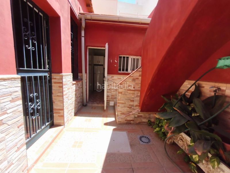 Foto 831d754f-c666-4941-b08b-be71dce5e36b. Casa a El Molinillo - Capuchinos Málaga