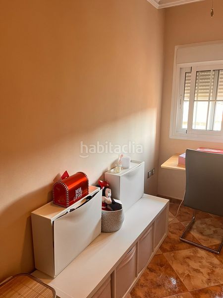 Foto 31c9d989-e39a-44c8-a633-90b3e85b804b. Piso  en venta en avenida de la luz en La Luz - El Torcal Málaga