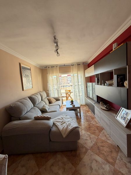 Foto bbd94714-2f18-4070-96c0-06ed503fb076. Piso  en venta en avenida de la luz en La Luz - El Torcal Málaga