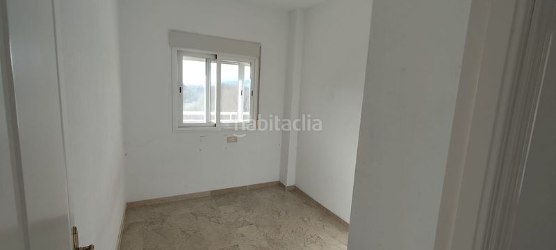 Foto 5b9587cc-13e0-4da9-a775-a8a992867f4e. Pis a playa poniente 86a a Playa de Granada Motril